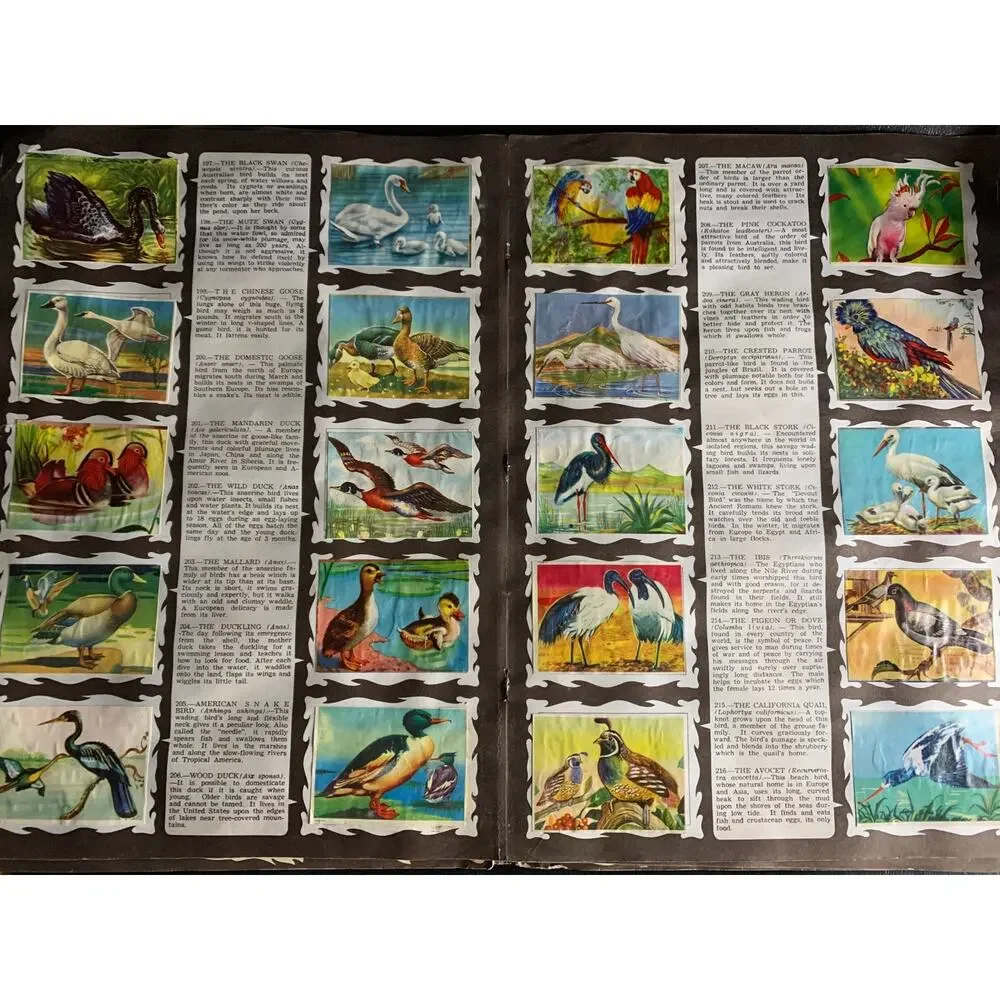 1959 Wonders of the Animal Kingdom Stamp Album Howard Winter Golden Glow AS IS